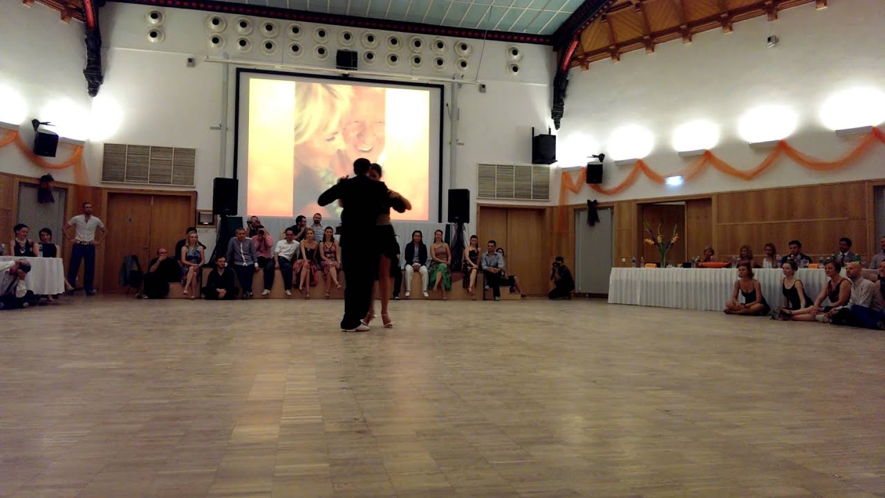 Video thumbnail for Fausto Carpino y Stephanie Fesneau Carpathian 2013(2)