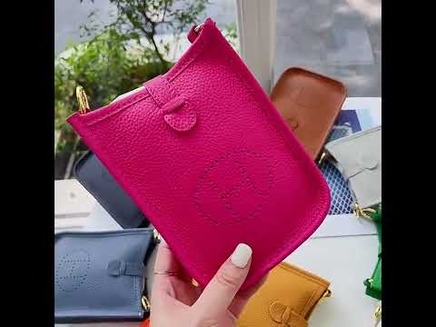 Сумка чехол для мобильного телефона через плечо женкская мини натуральная кожа Togo стиле H's evelyne - фото 2 - id-p1943856180