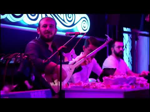 Adnan Küçükerdem Sarı Çiğdemim  - Dikenli Bahçeye Giremeyenler