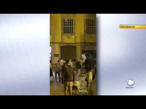 Pancadaria no Centro de Guimarães