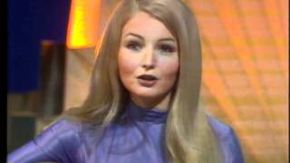 Mary Hopkin - In My Life (live) (HQ)