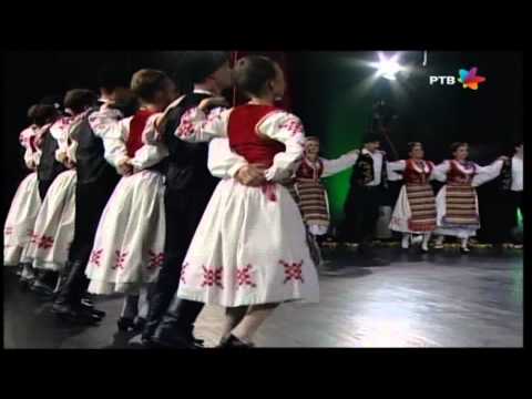 Ansambl VILA / Folk dance group VILA - Vojvodinom ravnom 1/2 (Srem) 2014