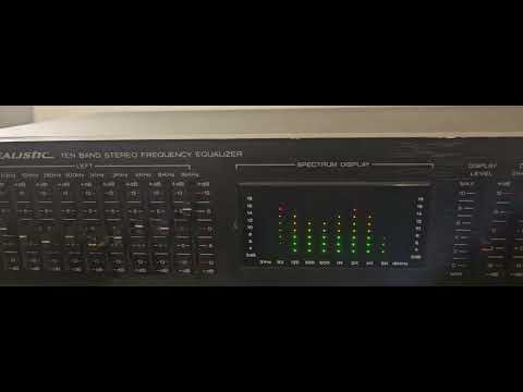 Realistic 31-2020A 10 Band Wide Range Stereo Spectrum Analyzer Equalizer w/ Manual image 12