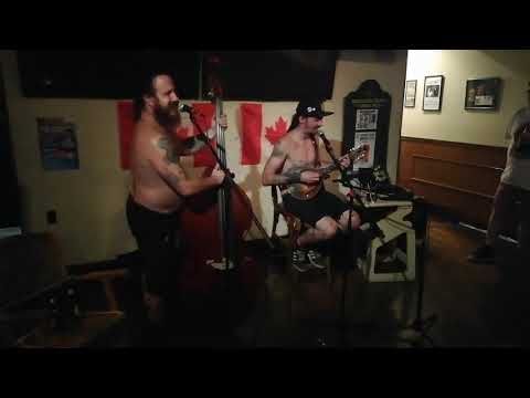 Jesse Stewart and Mike D - Broke in half (Donnie Dumphy cover)  @ forgefest Tillsonburg July 27/2019