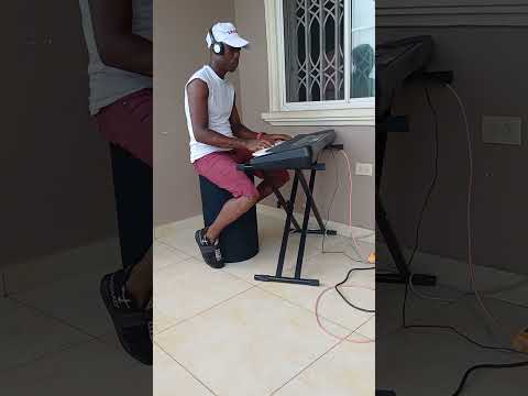 MHB  672 - Saviour blessed  🙌 Saviour listen while we sing