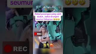 Download lagu Due to the couple sitting wrong, be prepared to be brought up continuously. mp3 Download lagu Due to the couple sitting wrong, be prepared to be brought up continuously. mp3