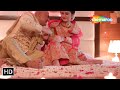 आखिर जवान लड़की ने ७० साल के बूढ़े के स�