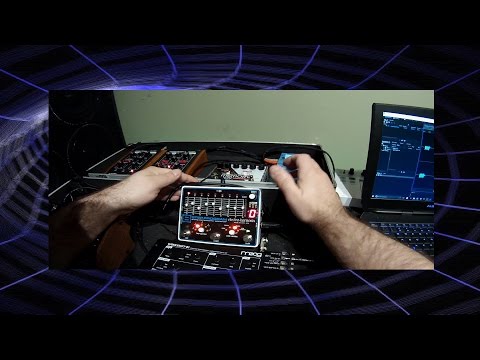 Sunday Night Synthesis S01E12 -  The Electro Harmonix 8 Step Program