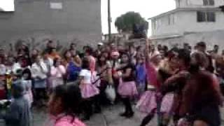 preview picture of video 'Paseo junio 2008 San Antonio la Isla (ratoncitos)'