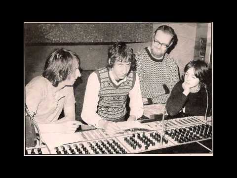 Thumbnail for Thunderclap Newman Promotional Interview with Pete Townshend (Rare) by The Who, Pete Townshend