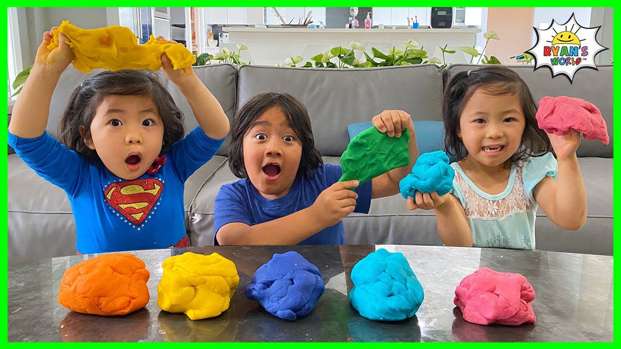 How to Make Playdough Homemade DIY with Ryan's World!