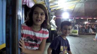 preview picture of video 'Feira de S. Francisco em Redondo - carrinhos de choque'