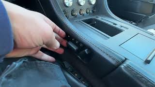  2008 Aston Martin V8 Vantage Roadster Functions