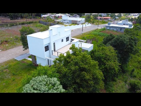 CASA COM 2 DORMITÓRIOS, 2 VAGAS, 160M² ÁREA PRIVATIVA para venda EM CENTRO
