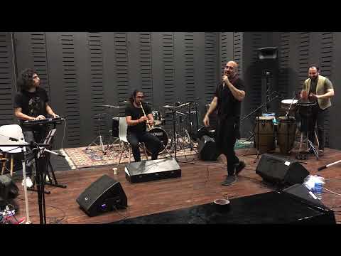 Practicing Bahre Taveele Ajami with Ajam