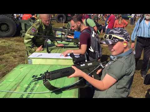 TESTAR VAPEN på FLYGDAGEN 2019
