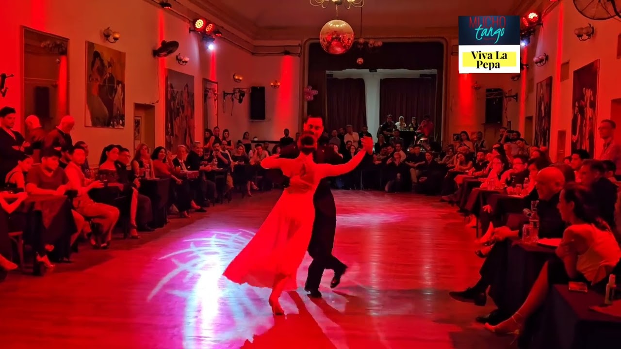 SUYAY QUIROGA y JONNY CARVAJAL,  Campeones Mundiales de Tango Pista 2023, en Viva La Pepa (2/2)