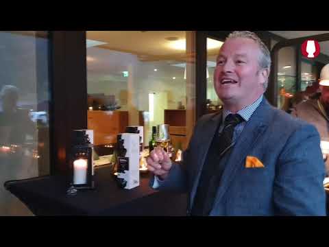 Paul Malone verkostet den Ardbeg Traigh Bhan 19yo