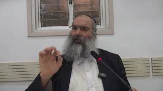 האם מותר לשמור בשבת על חנות שנפגעה במלחמה▪️הרב נחמנסון▪️(בית כנסת חב"ד כפר סבא) (הרב יהודה לייב נחמנסון) - התמונה מוצגת ישירות מתוך אתר האינטרנט יוטיוב. זכויות היוצרים בתמונה שייכות ליוצרה. קישור קרדיט למקור התוכן נמצא בתוך דף הסרטון