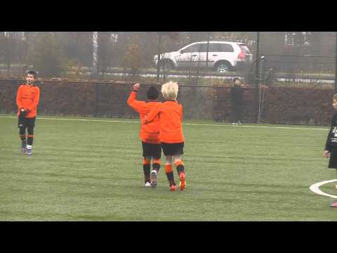 24 nov 2012 Desto E5 - VV De Meern E5 beker 2-5 Doelpunt Leandro