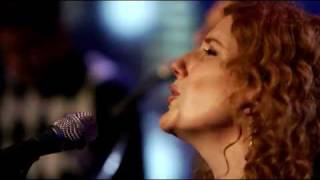 Kathleen Edwards On Strombo: &#39;Change The Sheets&#39; Performance