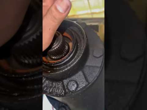 Vibration Noise While Driving Semi Truck. Oil Leaking From Differential On A Semi Truck