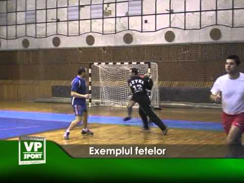 Exemplul fetelor
