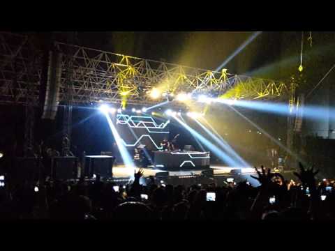 Dimitri Vegas and Like Mike - set Quito(3)