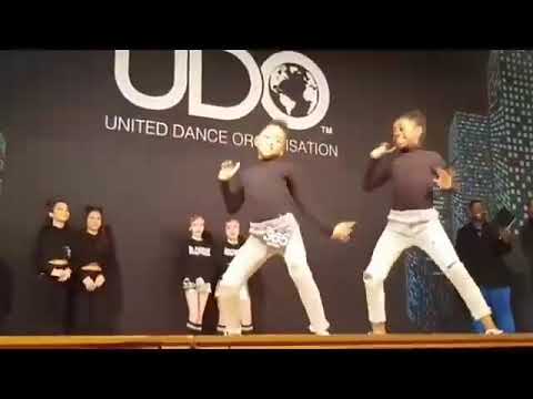 Angel petit tamba collabo