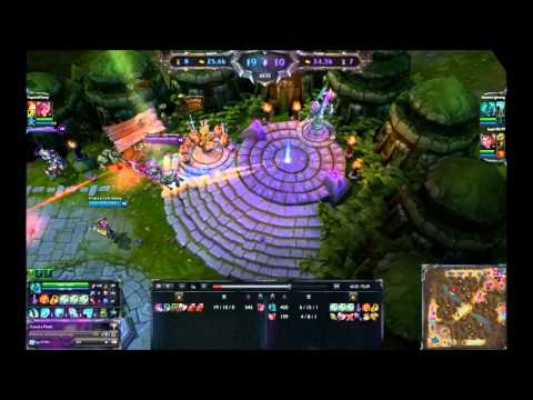 Hecarim trying to outrun Vi ult