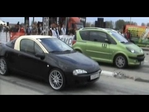 Thumbnail for Opel Tigra Vs. Peugeot 1007 Drag Race [1/4 Mile] by Opel Tigra