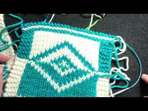 Double Knitting - Managing Yarns