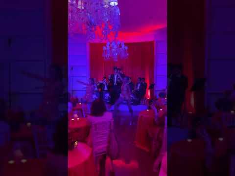 Uptown Belles with Dandy Wellington