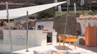 preview picture of video 'Phi Beach.........Veuve Clicquot Beach Lounge'