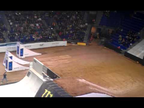 Sony Xperia Freestyle X-Night 2014 Taka Higashino