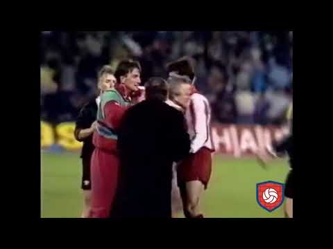 Mihajlović u sredinu… - Augenthaler (AG) - Crvena zvezda 2:2 Bayern Munich