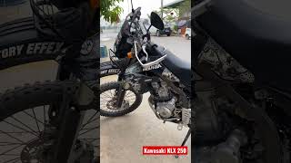 Download lagu Kawasaki KLX 250 year 2000 walk around mp3