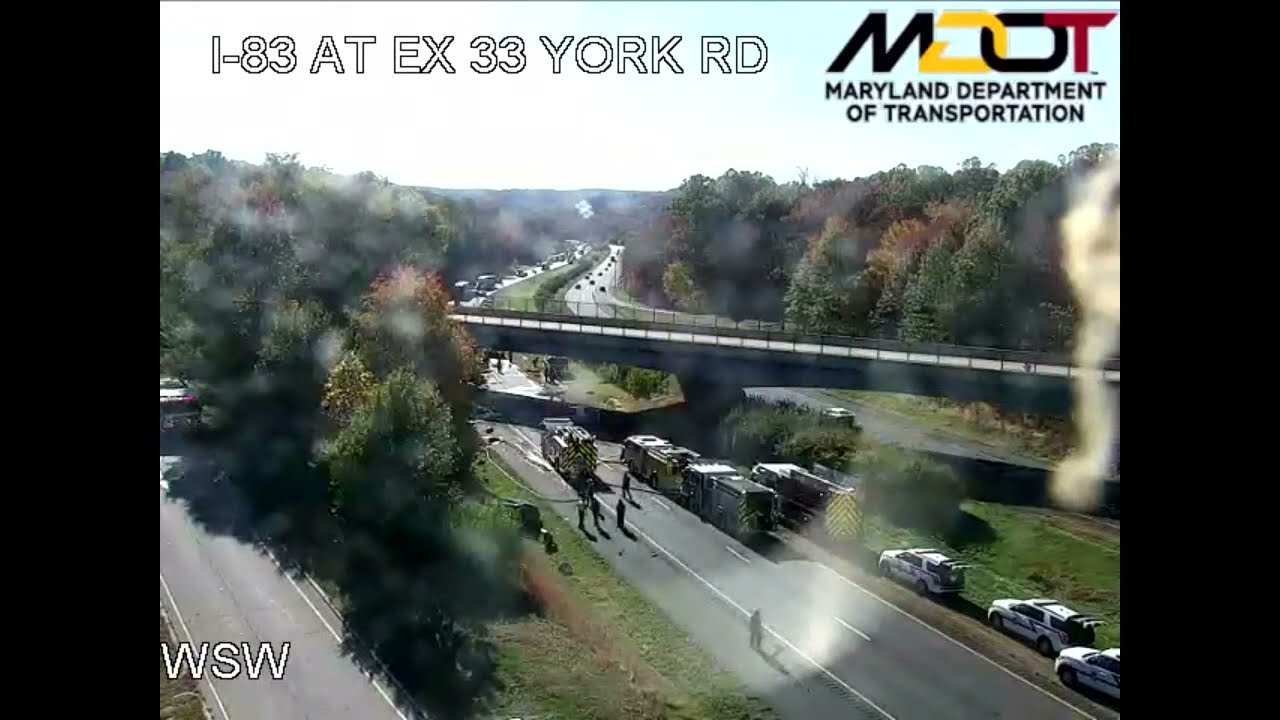 Serious crash halts traffic at I-83