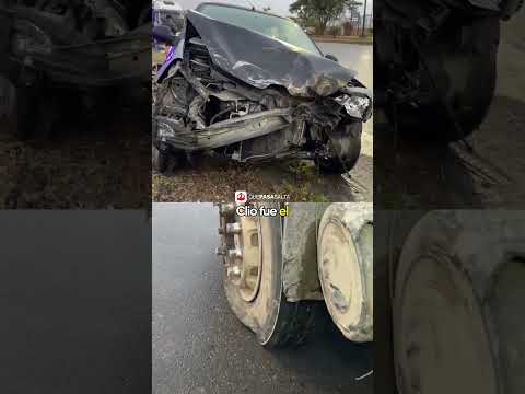 Chocó, destruyó el auto y se dio a la fuga camino a San Lorenzo 🚨 | #QUEPASASALTA