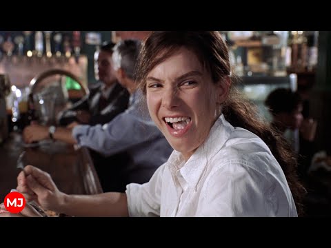Sandra Bullock eats ice cream in a cafe - Miss Congeniality in 1080p