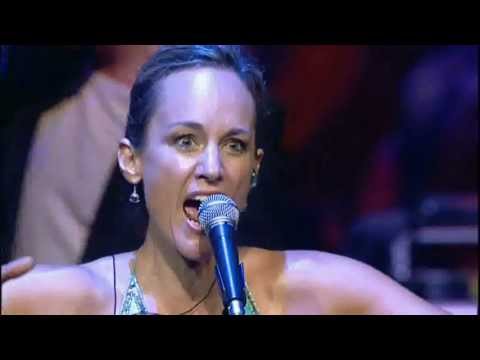 Lisbeth Scott screams - Preliator live [HD]