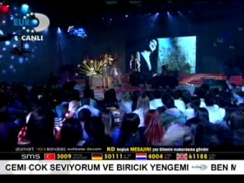 Ebru yasar - Ismail Yk Düet yeniii.divx