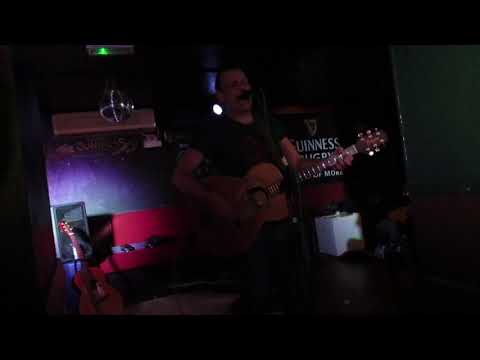 Tom Hingley 'Dragging Me Down' at Duffys bar 4/8/17