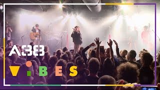 Nouvelle Vague - Human Fly // Live 2012 // A38 Vibes