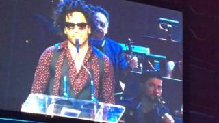Lenny Kravitz inducts Draco Rosa into Latin Songwriters Hall of Fame