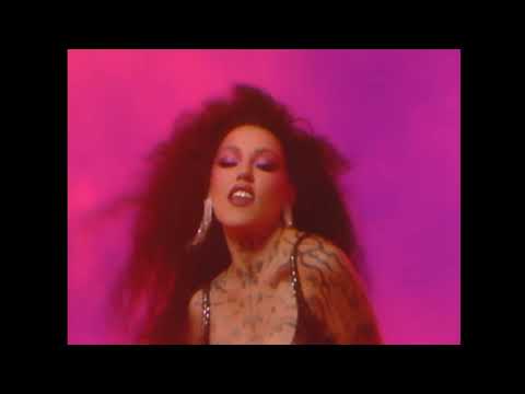 Brooke Candy - Juicy Fruit (Official Music Video)