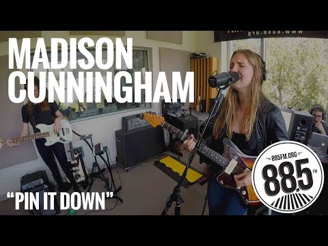Madison Cunningham || Live @ 885FM || "Pin It Down"