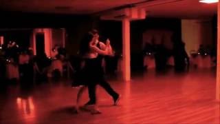 Esibizione di Bruno Tombari e Rocio Lequio Estar Napoli in De Angelis Tu ìntimo secreto