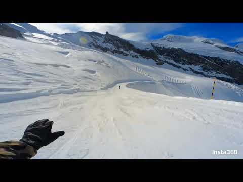 Snowboarding day from Mittelallalin 3500 Mt. to Saas-Fee (Alpin-Express)