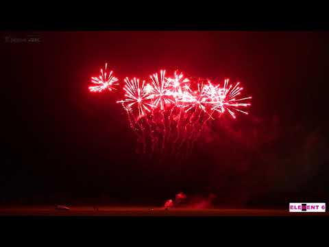 SCF9903 - 100s 30mm Silver Spinner to Colour & Spider King Fan (4k video)